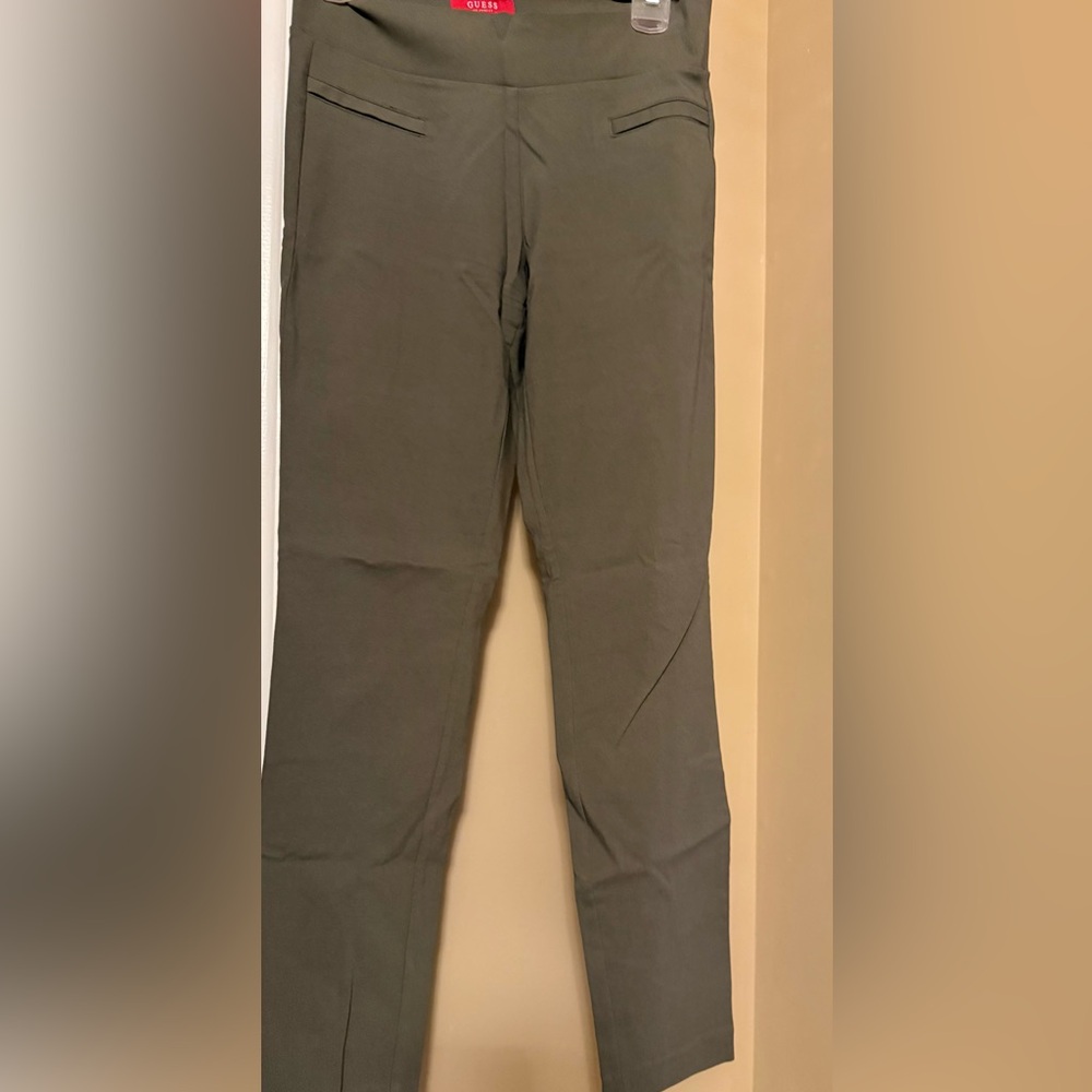 Guess green skinny dress pant